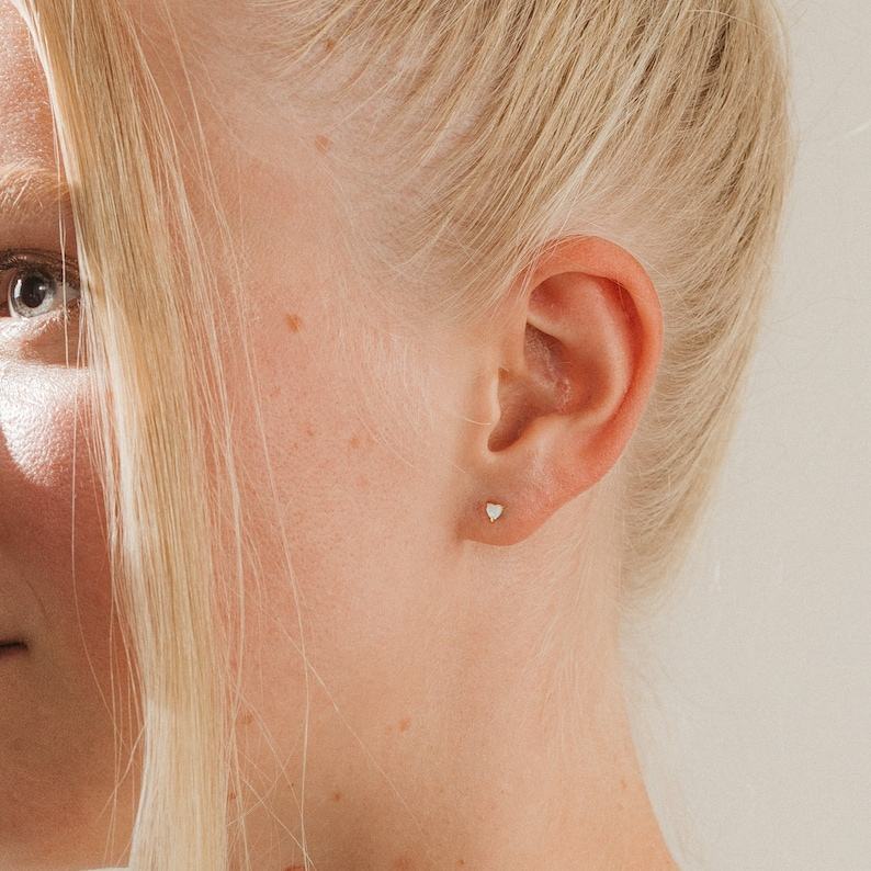 Sparkling Opal Heart Studs Minimalist Elegance for Every Occasion