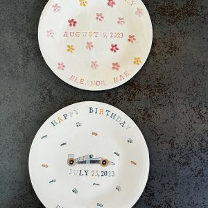 Starry Daisy Plate A Personalized Ceramic Keepsake for Birthdays and Newborns
