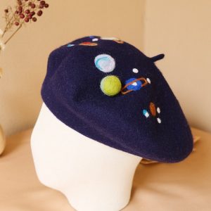 Starry Night Beret A Celestial Accessory for Winter’s Embrace