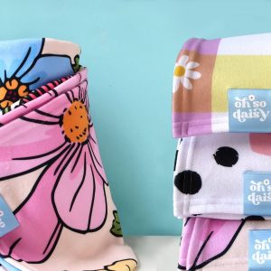 Strawberry Kisses Checkerboard Fleece Blanket for Y2K Dopamine Decor