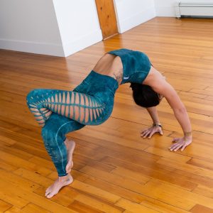 Teal Shiva Yoga Leggings Hand-Dyed for Divine Flow