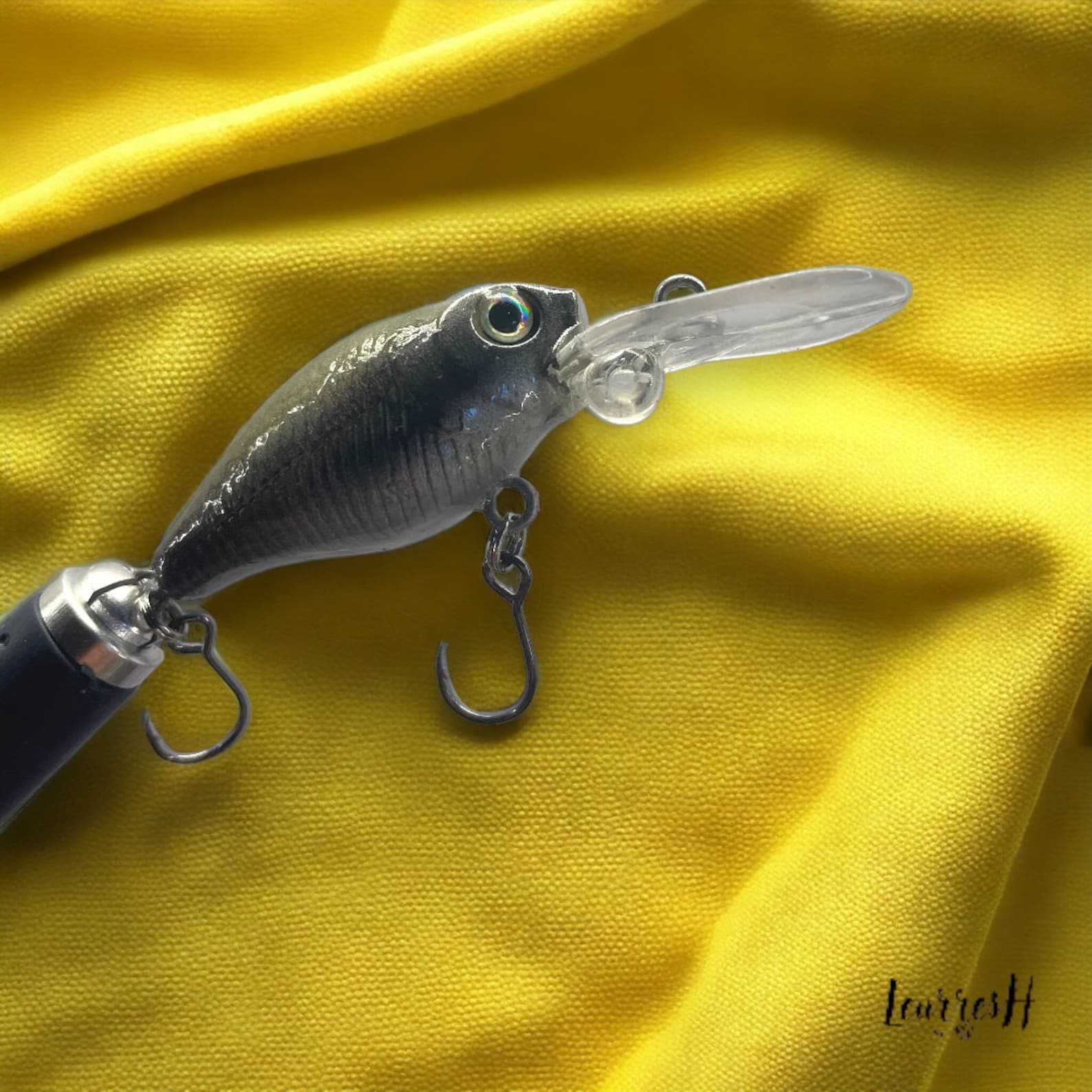 The Glittering Roach Handcrafted Hard Fishing Lure for Trout and Perch