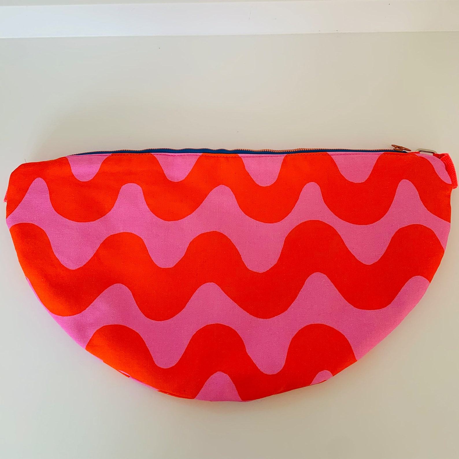 The Slice The Ultimate Crossbody Shoulder Bag for Style and Convenience