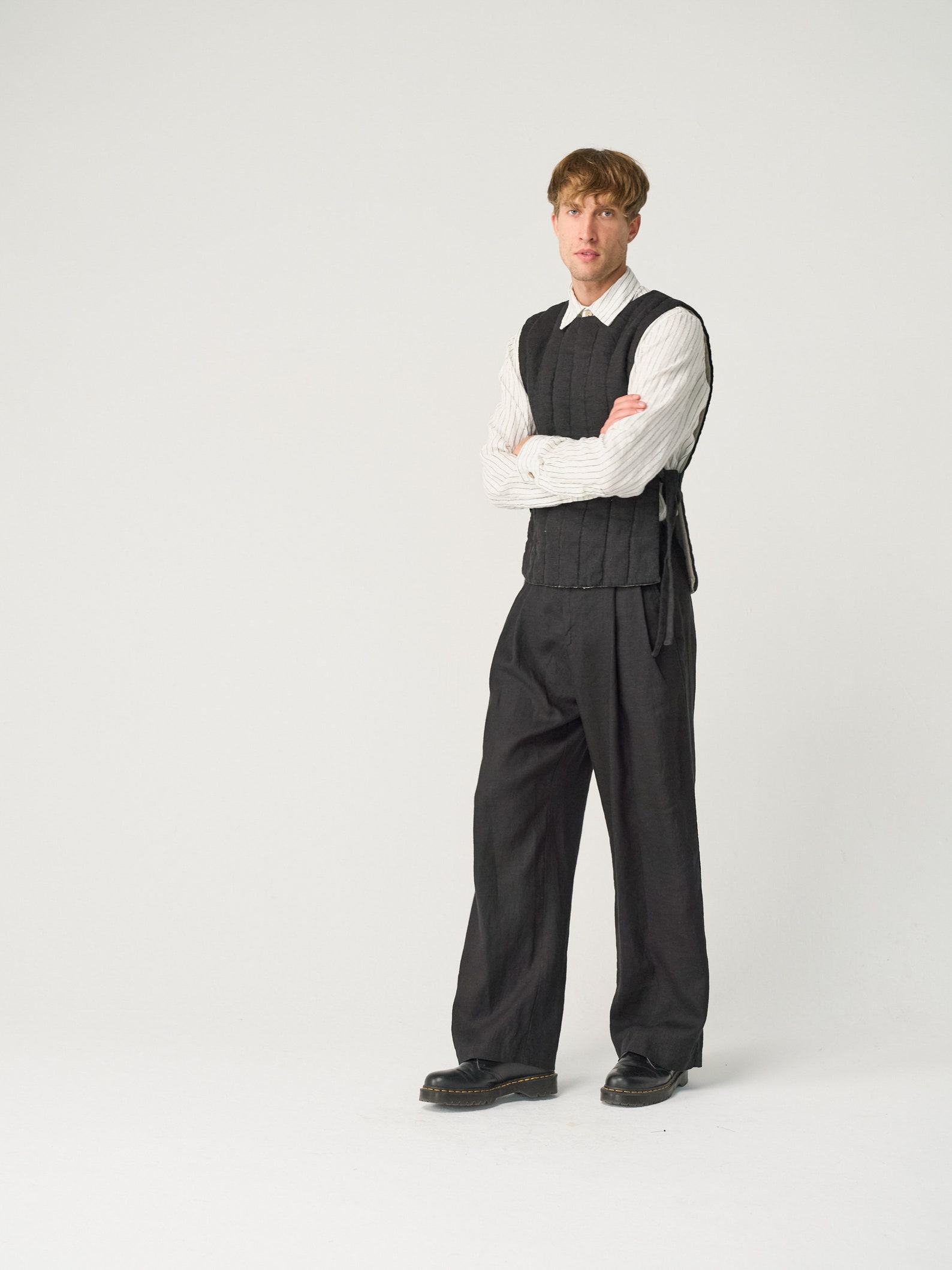 THEO Premium Linen Pants for Men | Comfort & Style in Every Step - Image 4