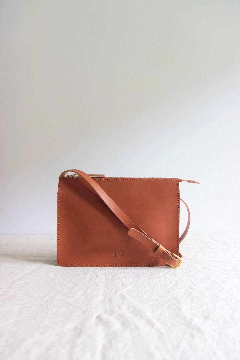 Timeless Brown Leather Crossbody Bag A Minimalist Masterpiece