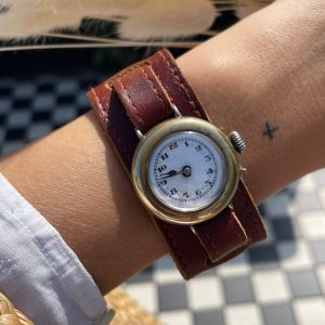 Timeless Elegance Rare 1920s Brass Trench Wristwatch with Non-Original Leather Strap