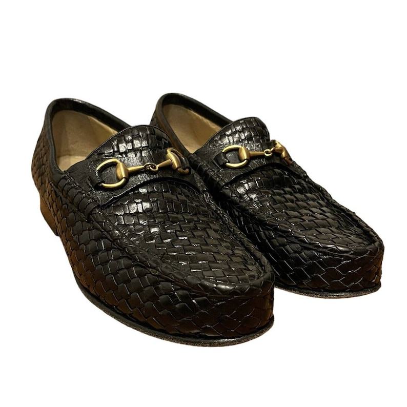 Timeless Elegance Vintage Gucci Classic Woven Horsebit Loafers in Size 6B