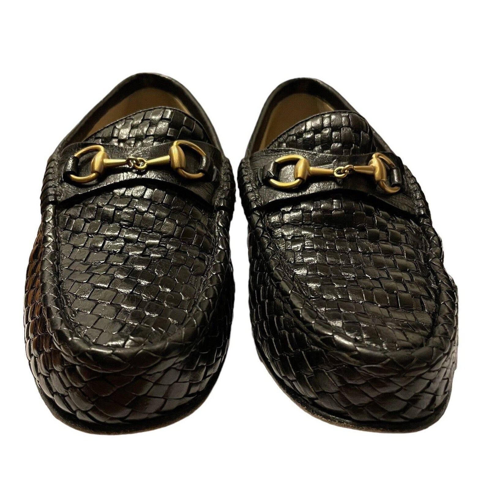Timeless Elegance Vintage Gucci Classic Woven Horsebit Loafers in Size 6B