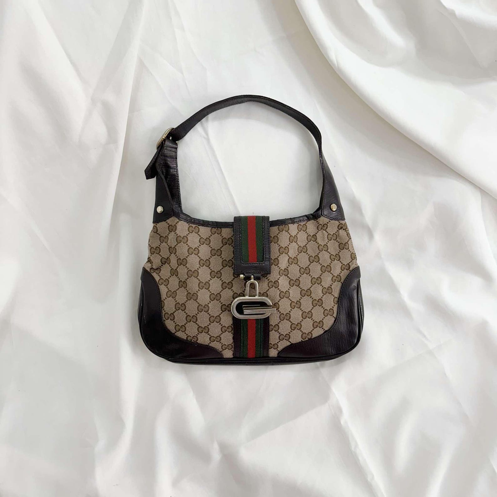 Timeless Elegance Vintage Gucci Monogram Jackie Shoulder Bag