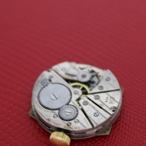 Timeless Elegance Vintage Swiss-Made CI Josephson Manual Wind Watch from the Golden Era