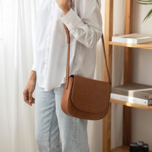 Timeless Leather Handbag Charms Elevate Your Style with Sustainable Spring Crossbody