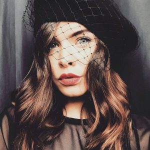 Timeless Parisian Elegance Black Veiled Beret, Embracing the Allure of the 1940s