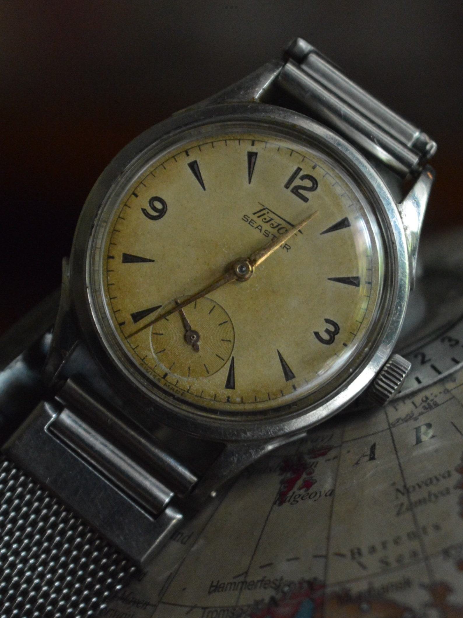 Tissot Seastar Vintage A Timeless Treasure for Watch Connoisseurs - Image 3