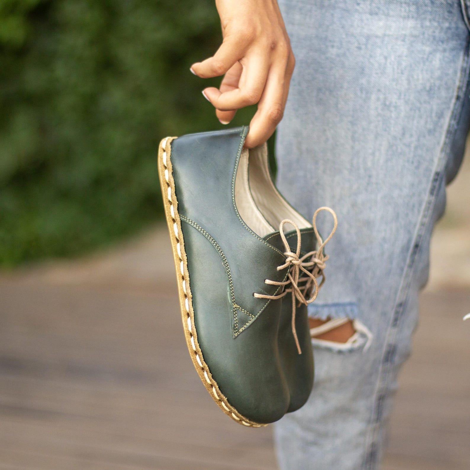 Toledo Green Leather Earthing Shoes – Barefoot Grounding for Women – Minimalist & Genuine