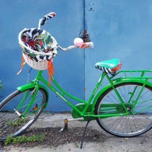 Tropical Bicycle Basket A Vibrant Oasis for Your Ride