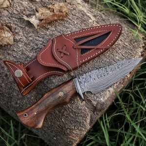 Unleash the Wild Damascus Steel Hunting Knife for Unforgettable Adventures