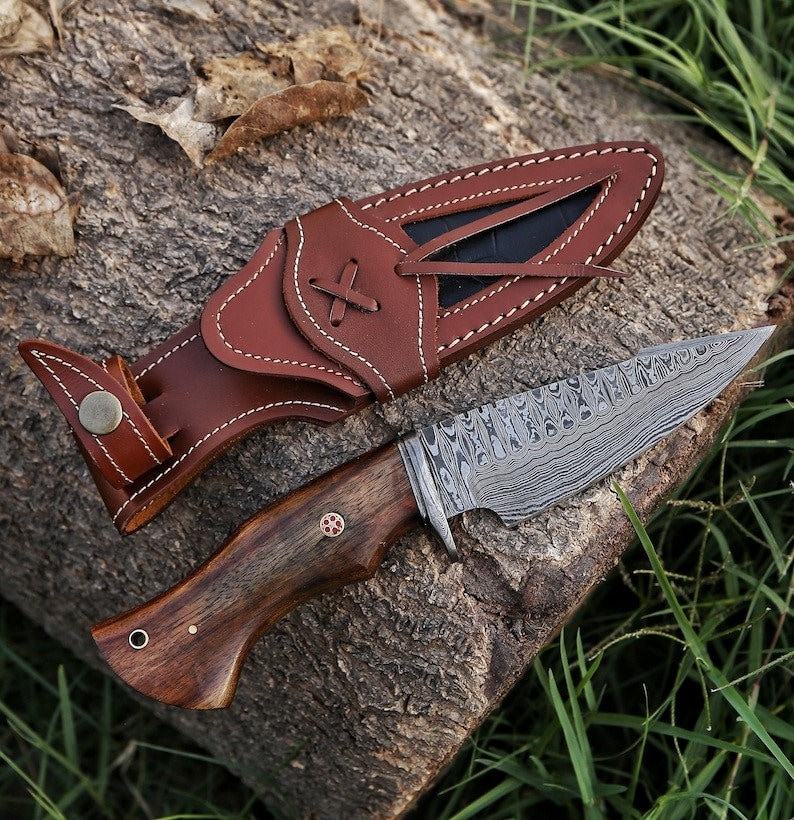Unleash the Wild Damascus Steel Hunting Knife for Unforgettable Adventures