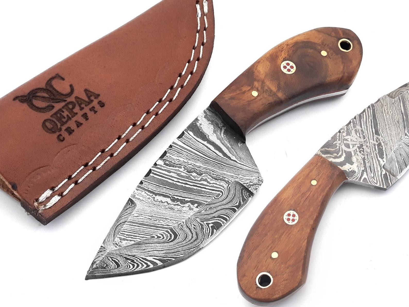 Unleash the Wild Damascus Steel Hunting Knife for Unforgettable Adventures - Image 2
