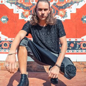 Unleash Your Style Drop-Crotch Cargo Shorts for Men, the Ultimate Festival and Streetwear Essential