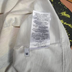 Unleash Your Wild Side Gucci’s Captivating Tiger Print Sprovveduta Eta T-shirt