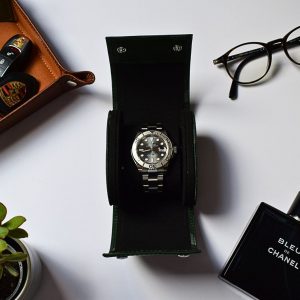 Unparalleled Elegance Shield Your Timepiece with Our Exquisite Leather Watch Roll