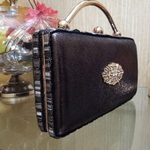 V The Ultimate Smartwatch for Health, Fitness, and Style