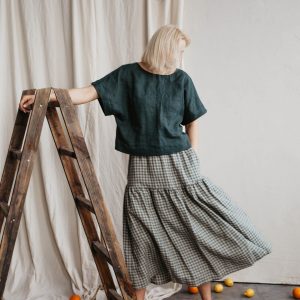 VAKARE Elegant Long Linen Skirt in Green Gingham for Women