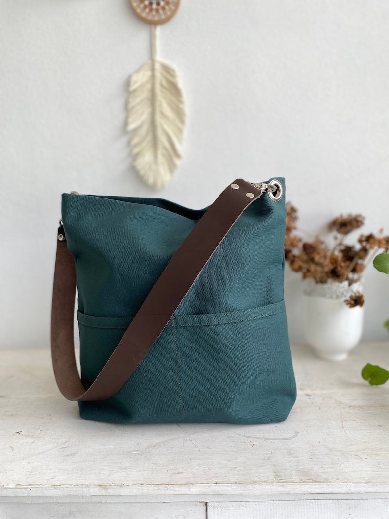 Versatile Canvas Tote Your Everyday Companion with Style and Functionality