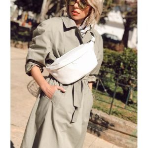 Versatile Leather Fanny Pack Belt Bag with Removable Strap for Hands-Free Convenience