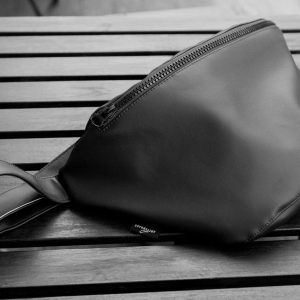 Versatile Vegan Leather Bum Bag Your Eco-Friendly Companion for Hands-Free Adventures