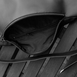 Versatile Vegan Leather Bum Bag Your Eco-Friendly Companion for Hands-Free Adventures