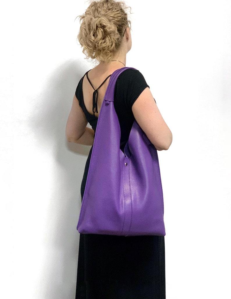 Vibrant Hues and Ukrainian Craftsmanship Explore Our 21-Color Leather Hobo and Shopper Collection