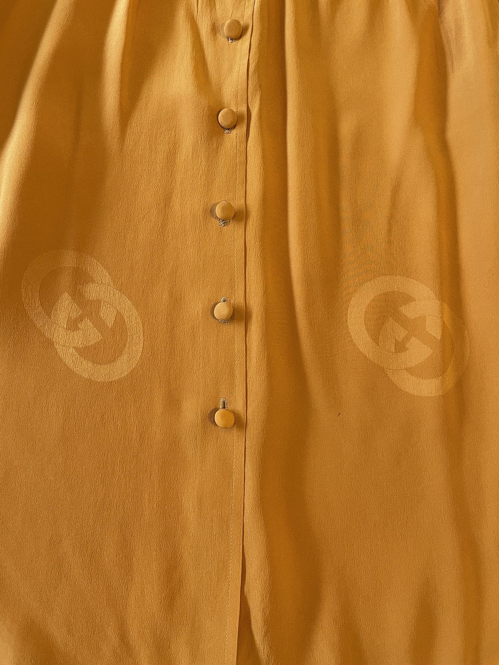 Vintage 1970s Gucci Silk Blouse in Apricot, Size M - Image 3