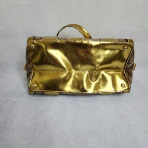 Vintage Gucci Aviatrix A Timeless Statement of Style