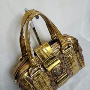 Vintage Gucci Aviatrix A Timeless Statement of Style