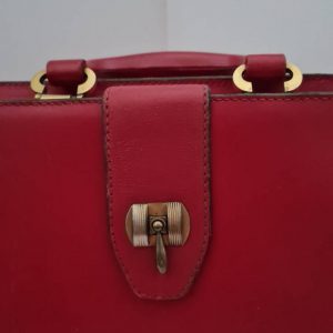 Vintage Gucci Handbag Timeless Elegance for the Discerning Collector