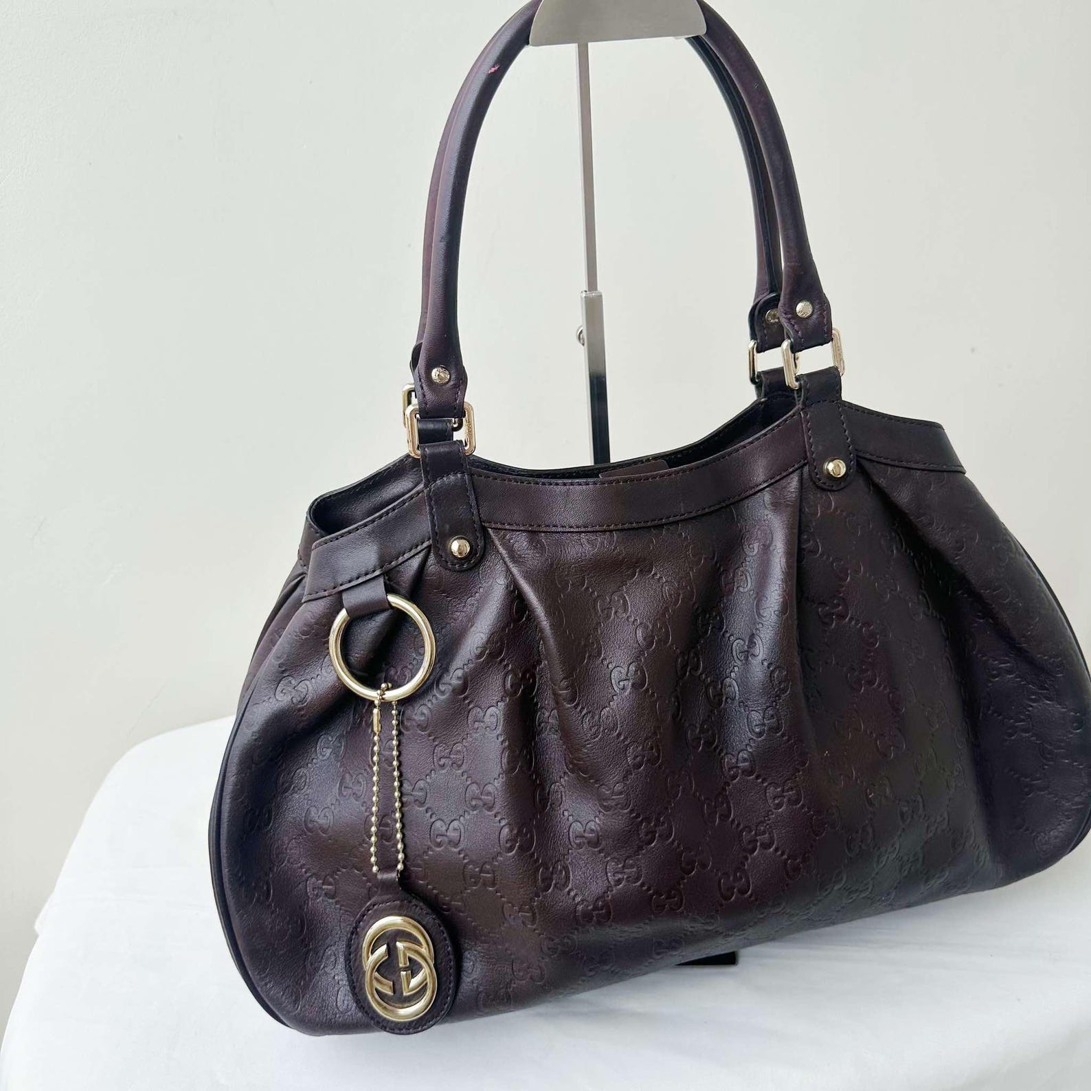 Vintage Gucci Monogram Sukey Tote Bag Timeless Elegance with Minimal Wear