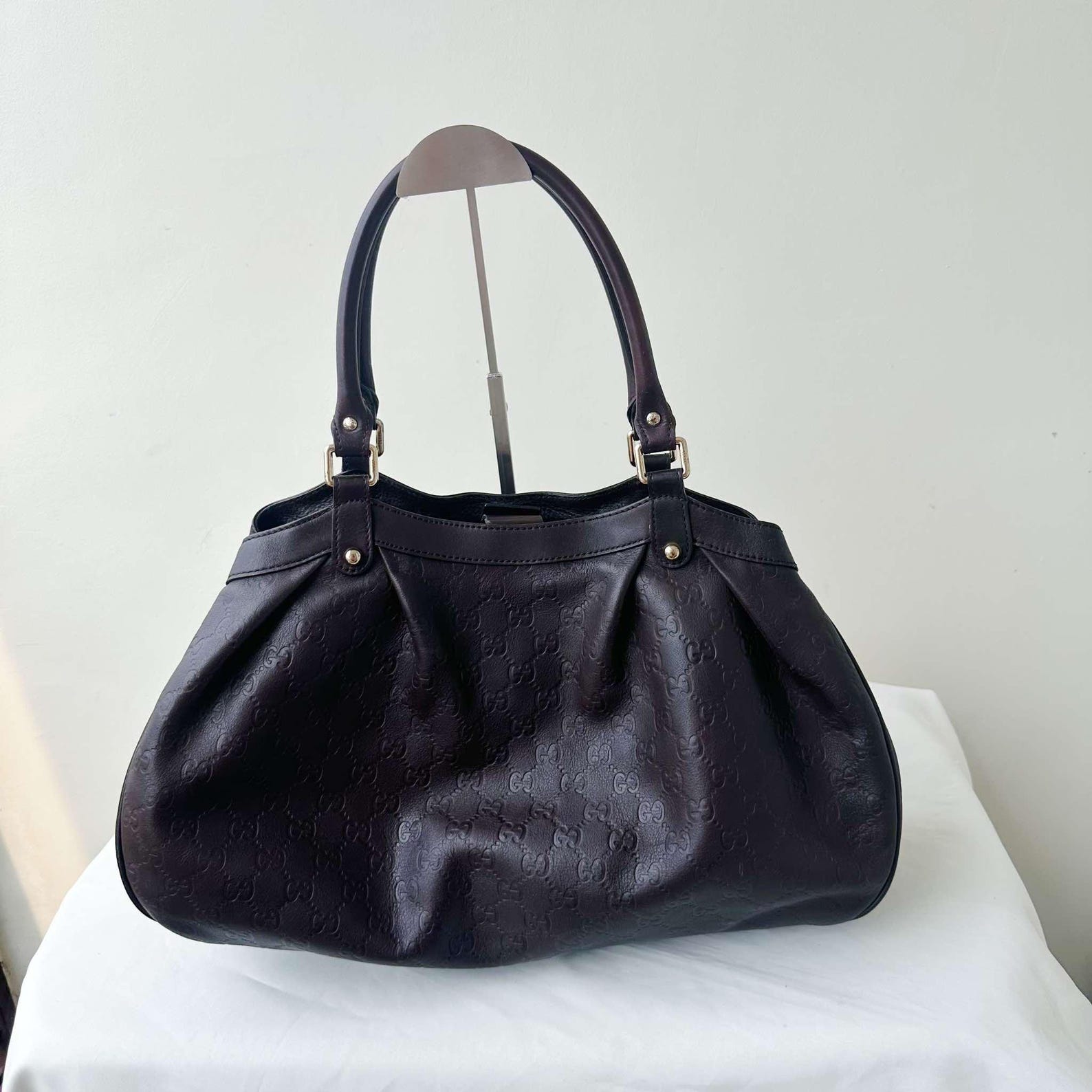 Vintage Gucci Monogram Sukey Tote Bag Timeless Elegance with Minimal Wear