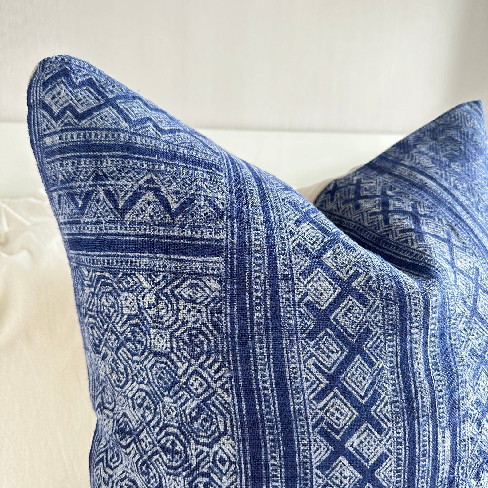 Vintage Indigo Hemp Pillow Cover Handcrafted Charm for Your Home