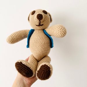 Vintage-Inspired Knitted Teddy Bear A Timeless Addition to Your Nursery