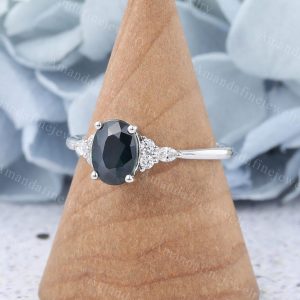 Vintage Oval Teal Sapphire Engagement Ring A Timeless Treasure for Your Special Day