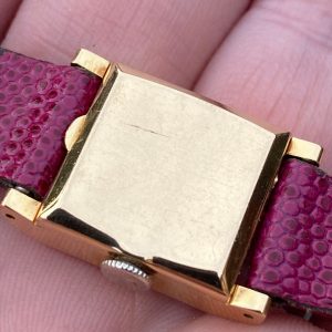 Vintage ROLEX 18k Gold Cocktail Watch with Fluted Bezel A Timeless Masterpiece