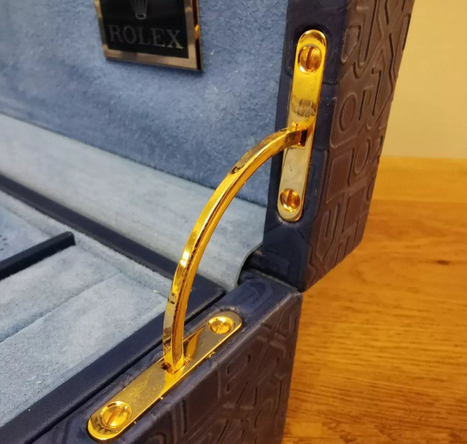 Vintage Rolex Pearlmaster A Timeless Masterpiece with Exquisite Jewelry Case - Image 4