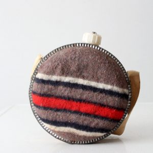Vintage Saddle Blanket Canteen A Timeless Companion for Your Adventures