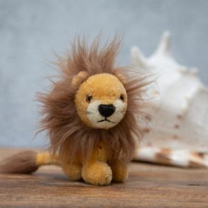 Vintage Steiff Lion Cub A Timeless Treasure with Classic Charm