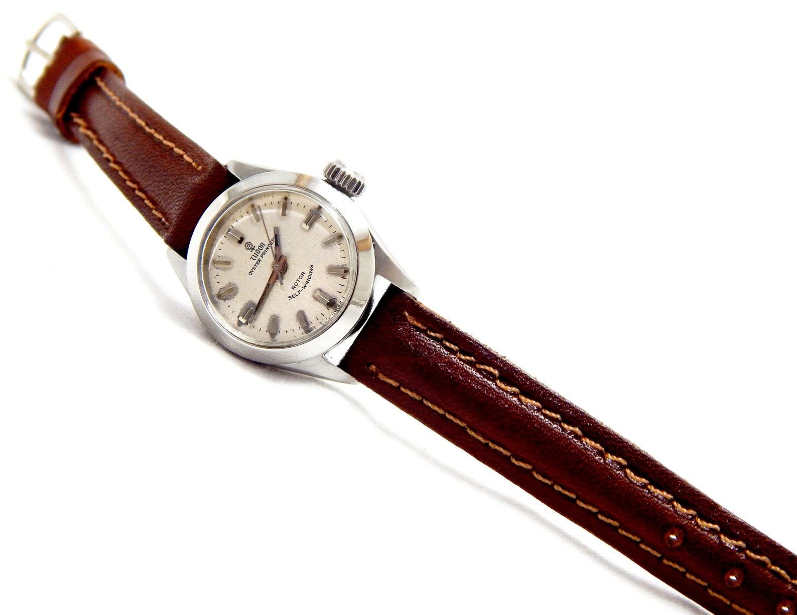 Vintage TUDOR Oyster Princess A Timeless Treasure from the Swinging Sixties - Image 2