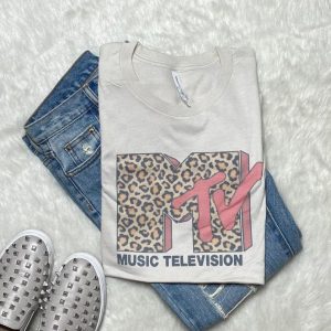 Vintage Vibes MTV’s Leopard Graphic Tee – Unleash Your Inner Rock Star