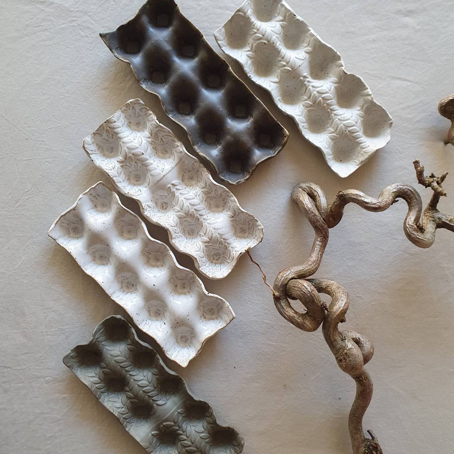Wabi-Sabi Ceramic Egg Tray A Symphony of Textures and Hues