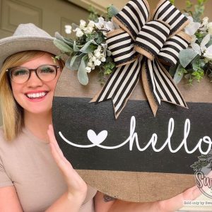 Welcome Home with Style Front Door Decor to Greet Your Guests