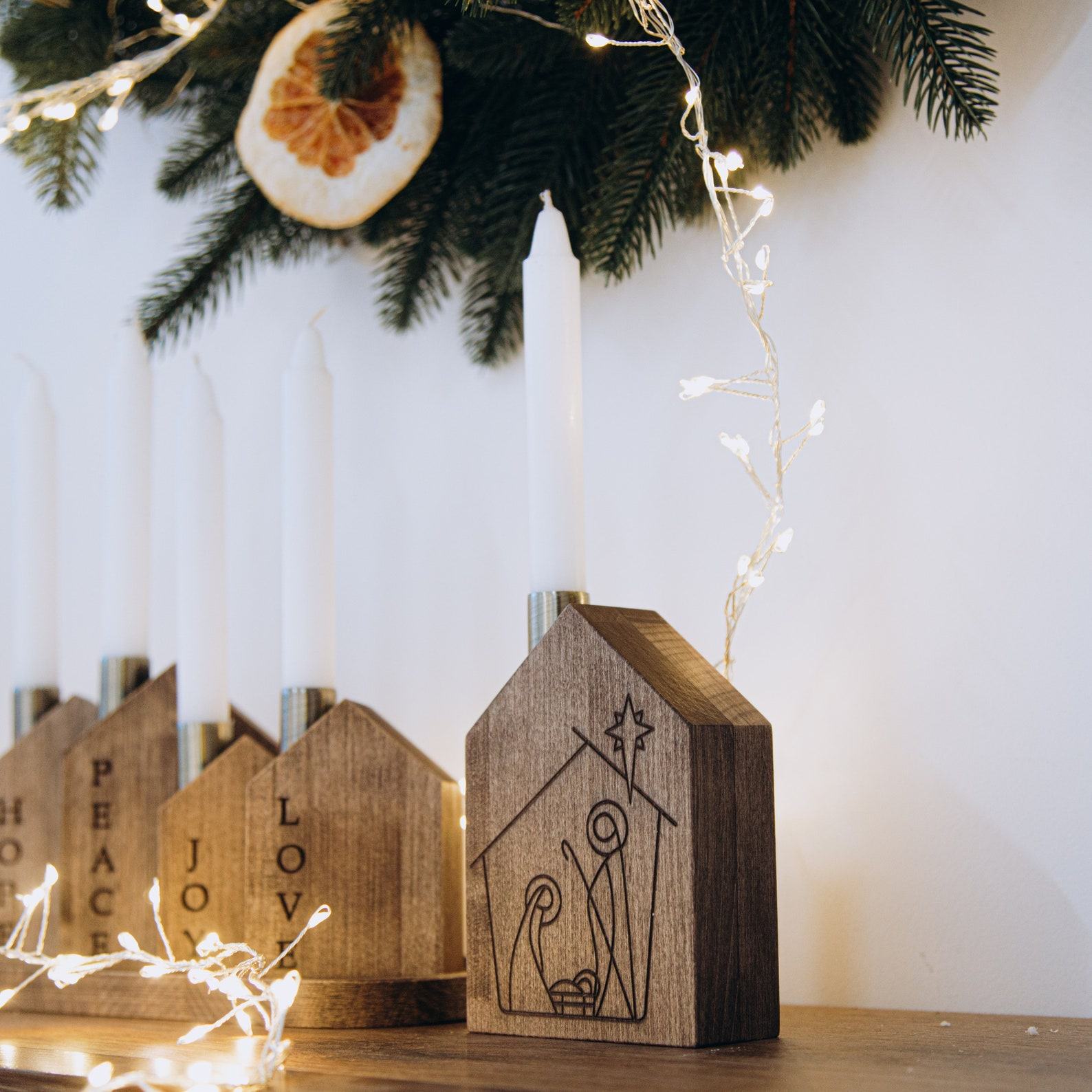 Wooden Advent Candleholder Houses  4-Week Christmas Countdown Wreath – Holiday Table Centerpiece & Present